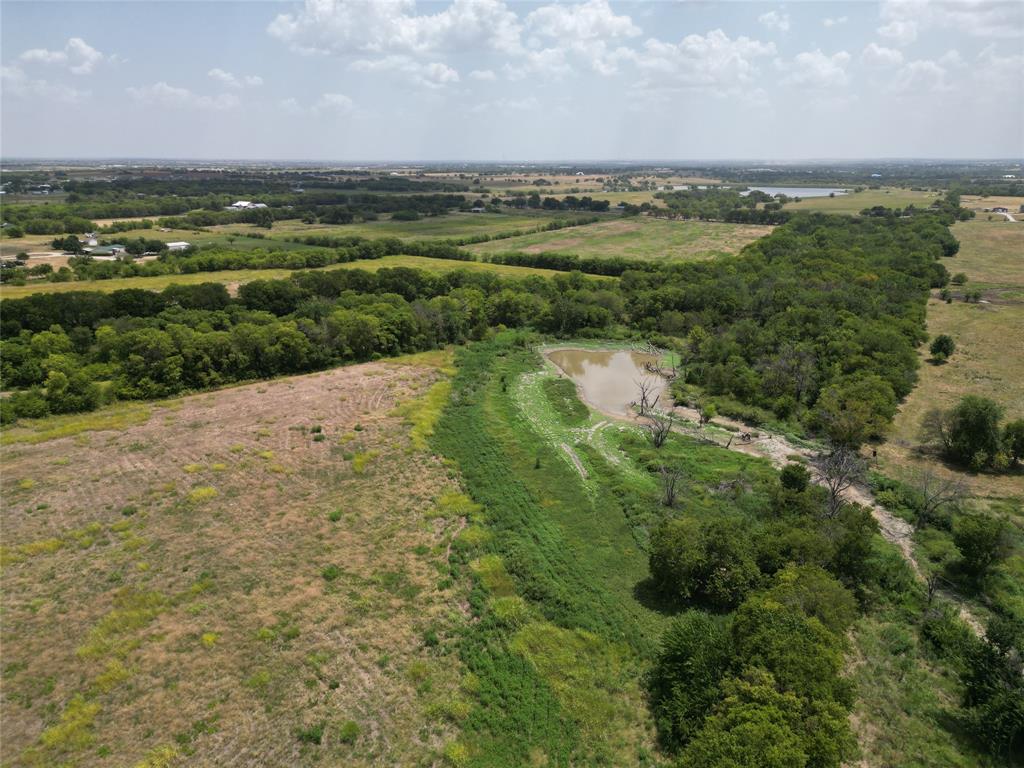 000 View Road Property Photo 8