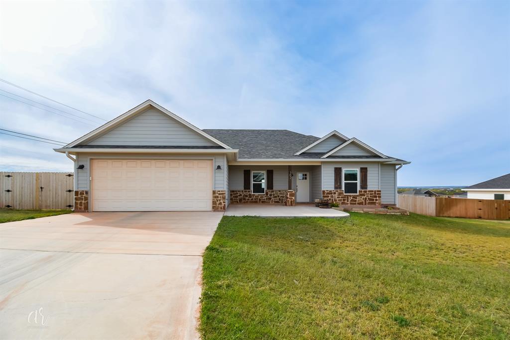 102 Dylan Drive Property Photo 1