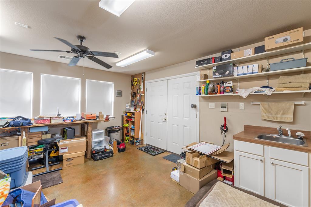 401 Turner Drive Property Photo 22