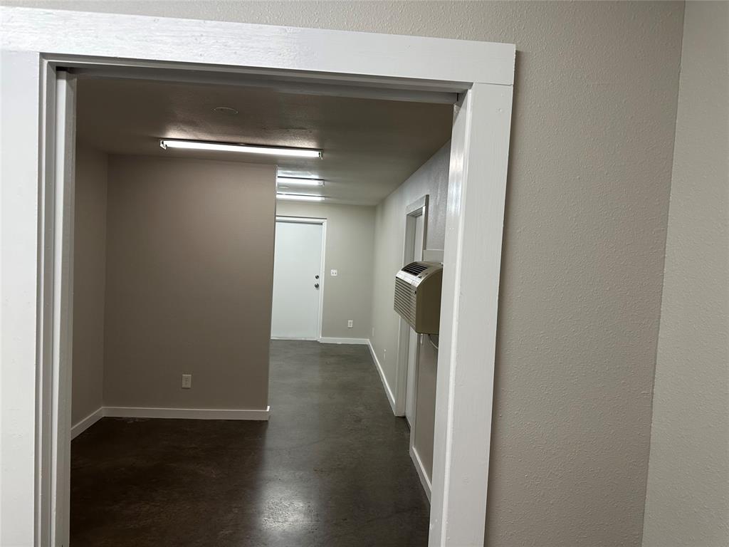 2010 Avondale-haslet Road Property Photo 5