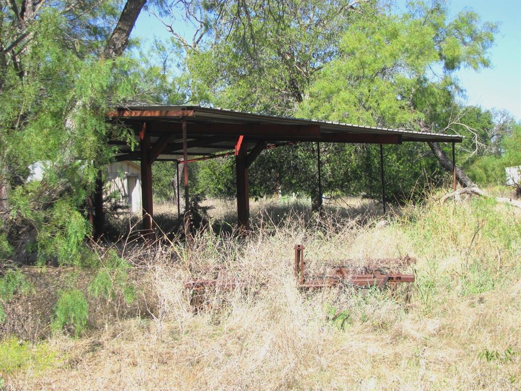 1 County Road 2830 Property Photo 4