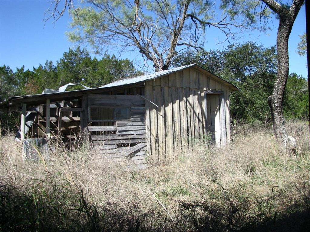 1 County Road 2830 Property Photo 8