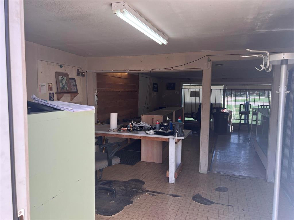 126 N Highway 77 Highway Property Photo 11