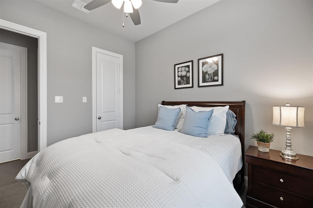 1640 Turnberry Drive Property Photo 17