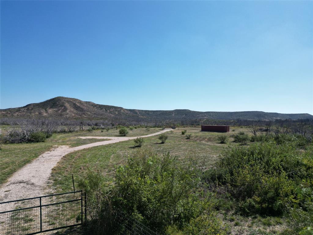9881 Us Highway 277 Property Photo 2