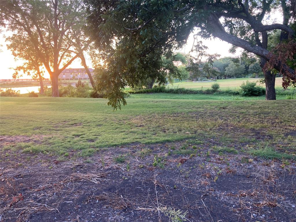144 Autumn Trail Property Photo 5