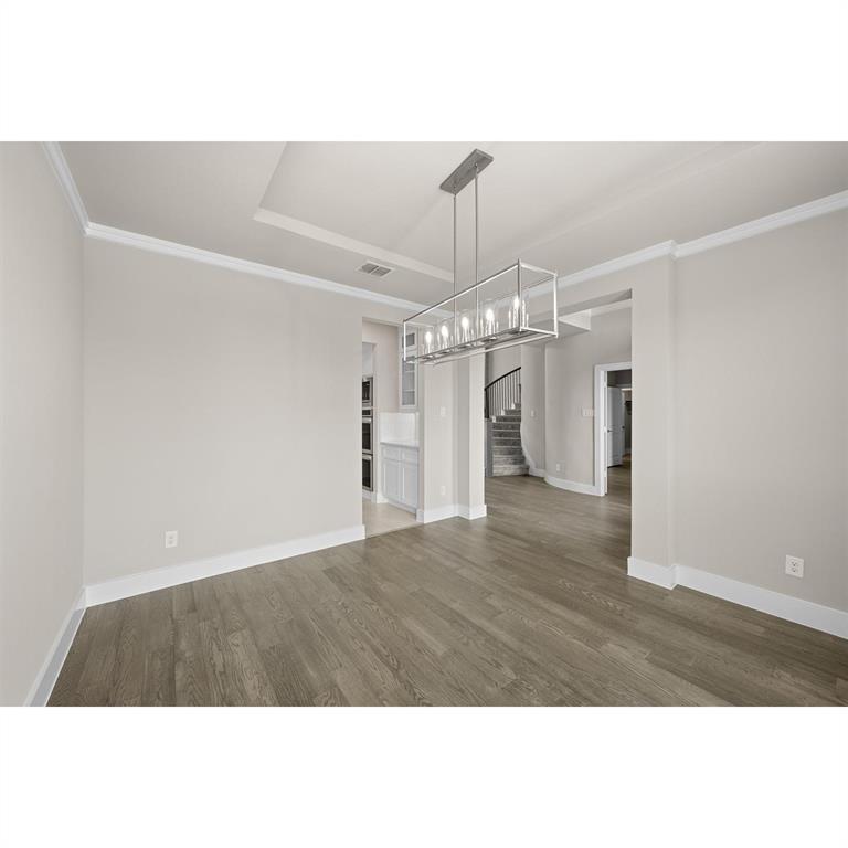 341 Penrose Drive Property Photo 6