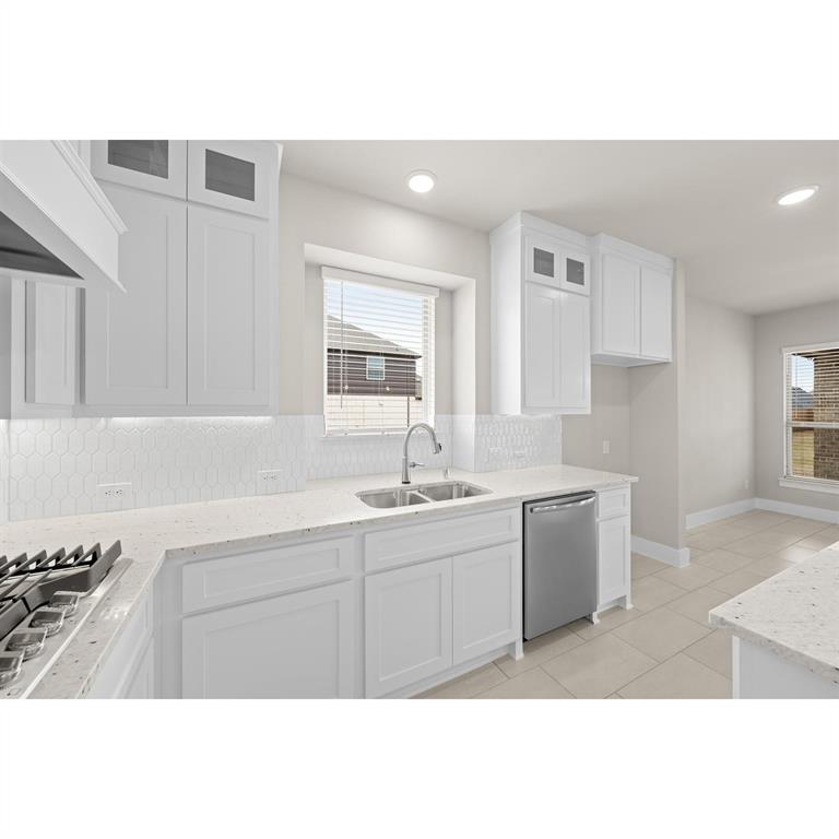 341 Penrose Drive Property Photo 10
