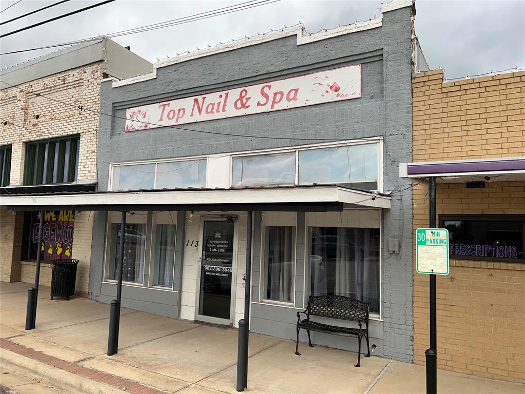 113 N Houston Street Property Photo 2