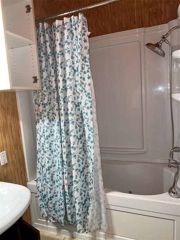 113 N Houston Street Property Photo 22