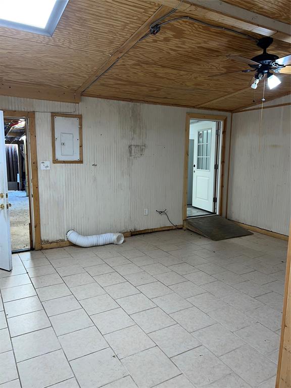 113 N Houston Street Property Photo 23