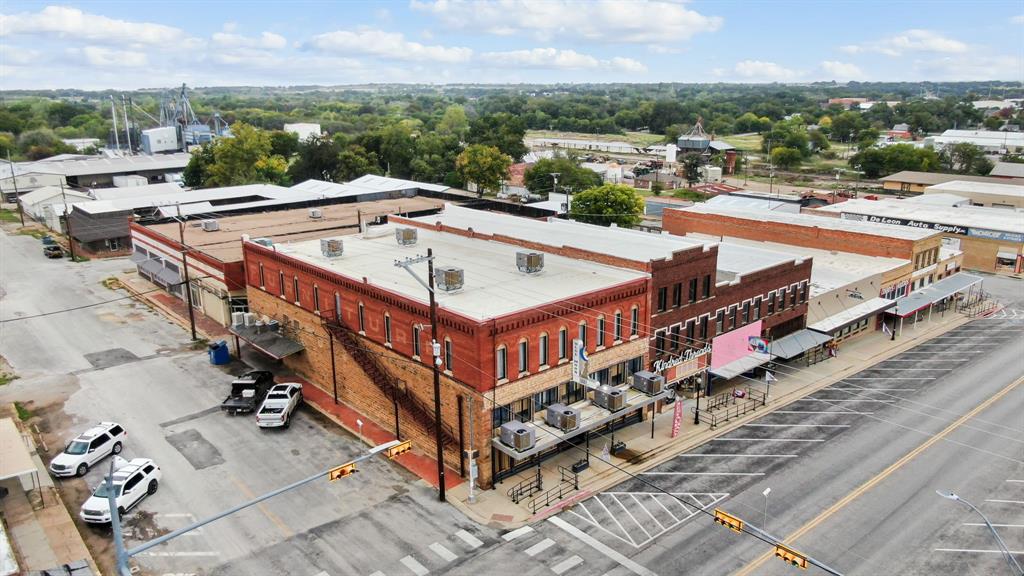 100 N Texas Street Property Photo 5