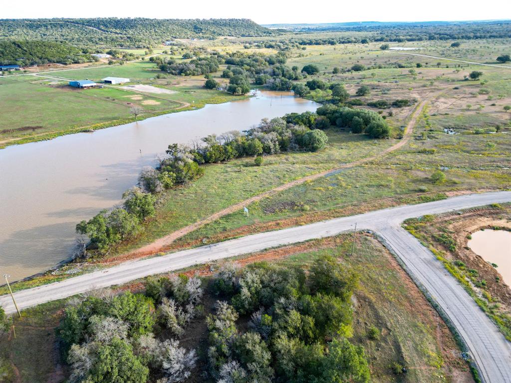2166 River Shoals Road Property Photo 4