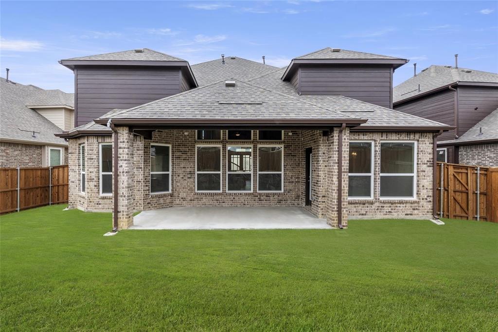 6201 Muller Creek Drive Property Photo 8