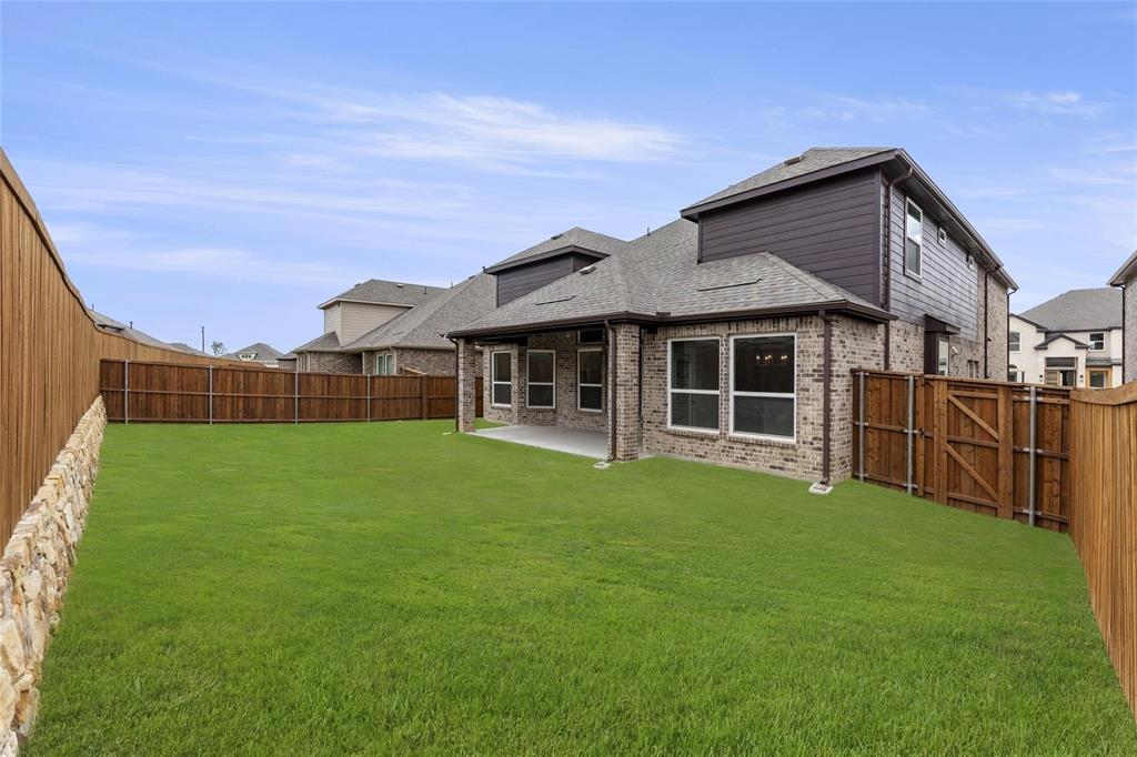 6201 Muller Creek Drive Property Photo 10