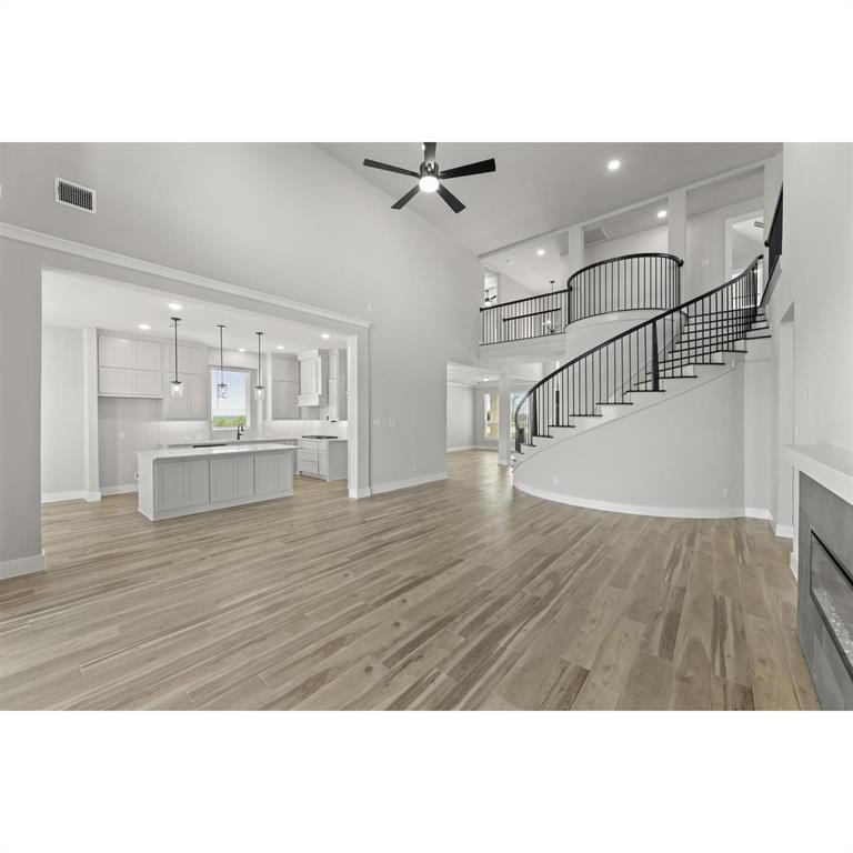 9909 Aiken Court Property Photo 13