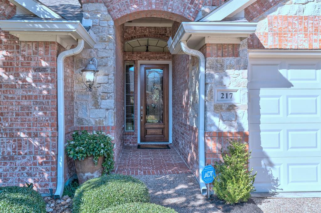 217 Pine Valley Court Property Photo 6