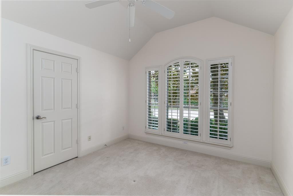 217 Pine Valley Court Property Photo 35