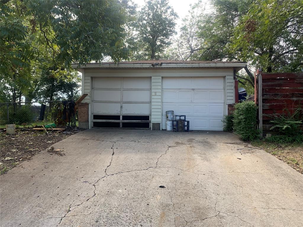 5606 S Marsalis Avenue Property Photo 6