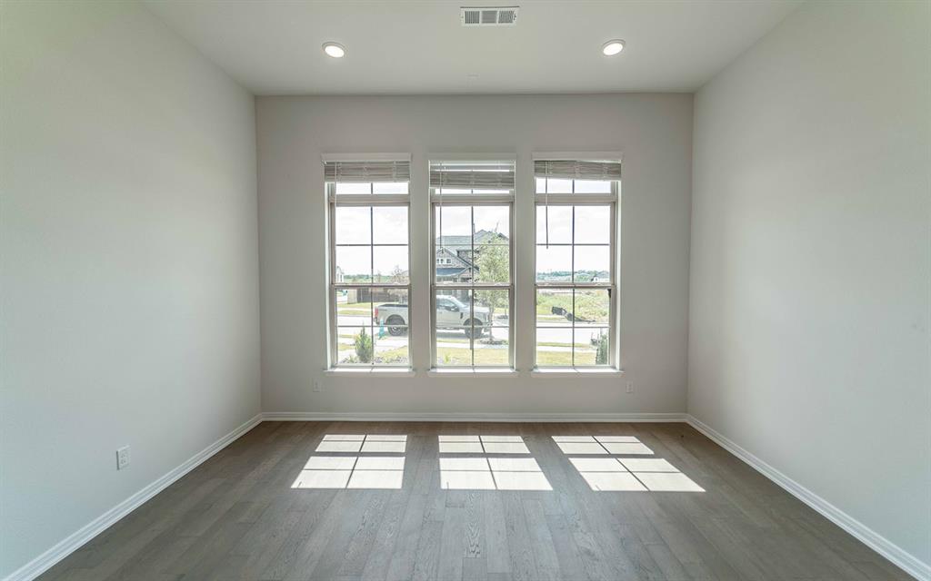 1801 Acorn Creek Circle Property Photo 6