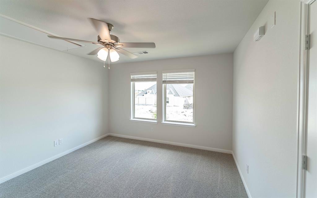 1801 Acorn Creek Circle Property Photo 10