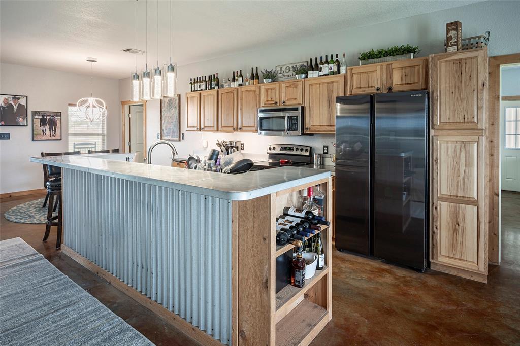 9101 County Road 1127 Property Photo 13