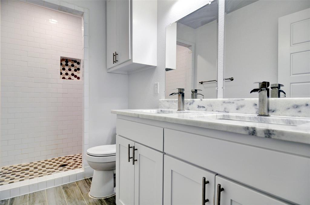 5638 Barkridge Drive Property Photo 19