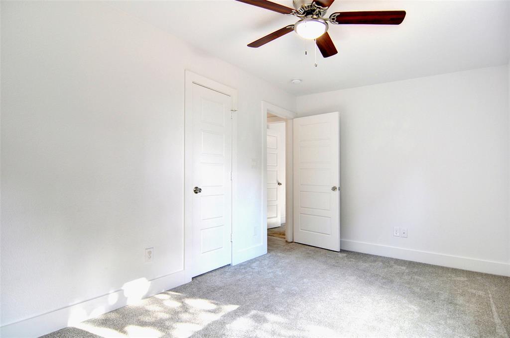 5638 Barkridge Drive Property Photo 22