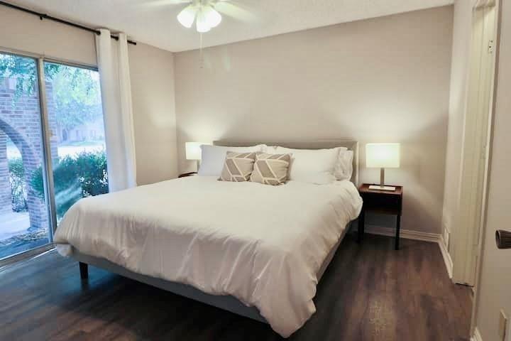 2708 Mccart Avenue Property Photo 11