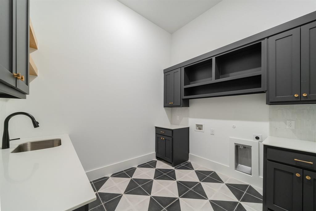 12491 Palmer Drive Property Photo 13