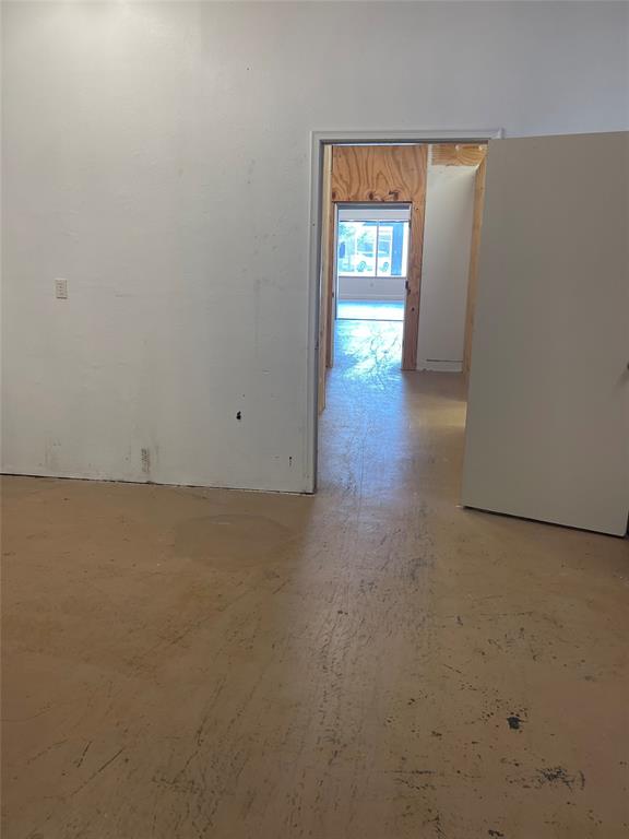 919 Halsell Property Photo 9