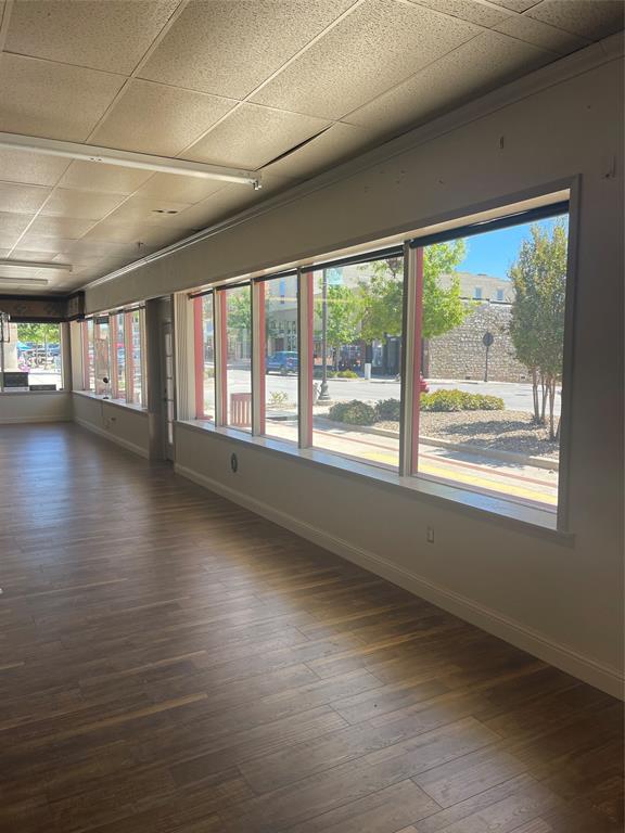 921 Halsell Street Property Photo 10