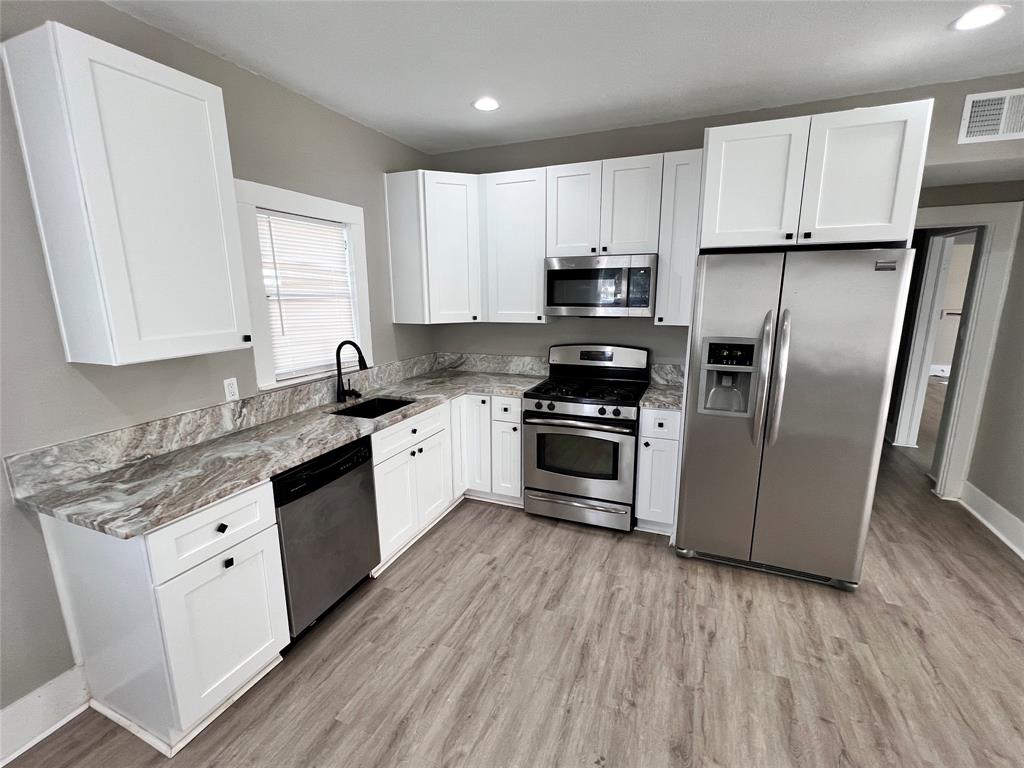 1601 Durham Avenue Property Photo 7