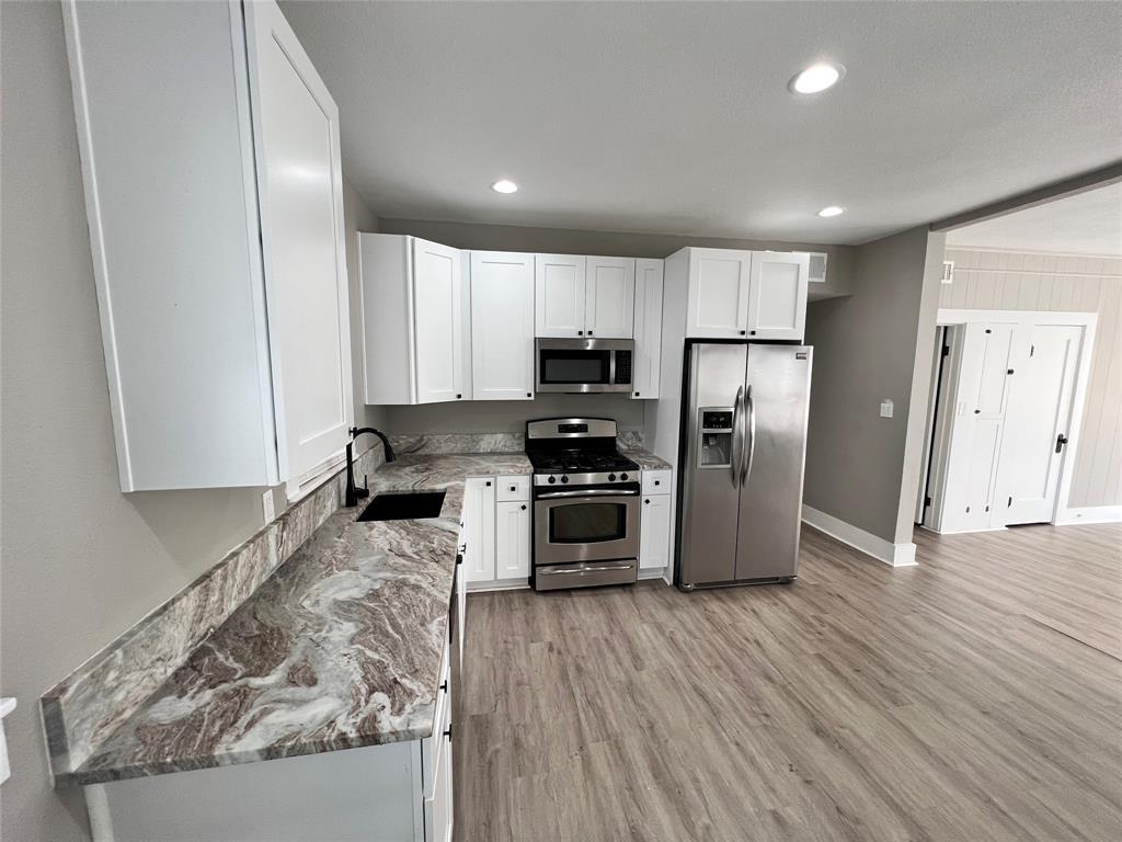 1601 Durham Avenue Property Photo 8