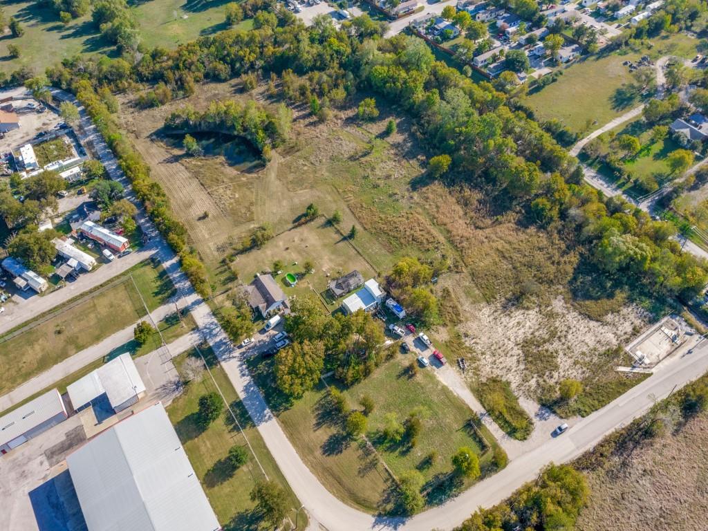 248 E Lawson Road Property Photo 6