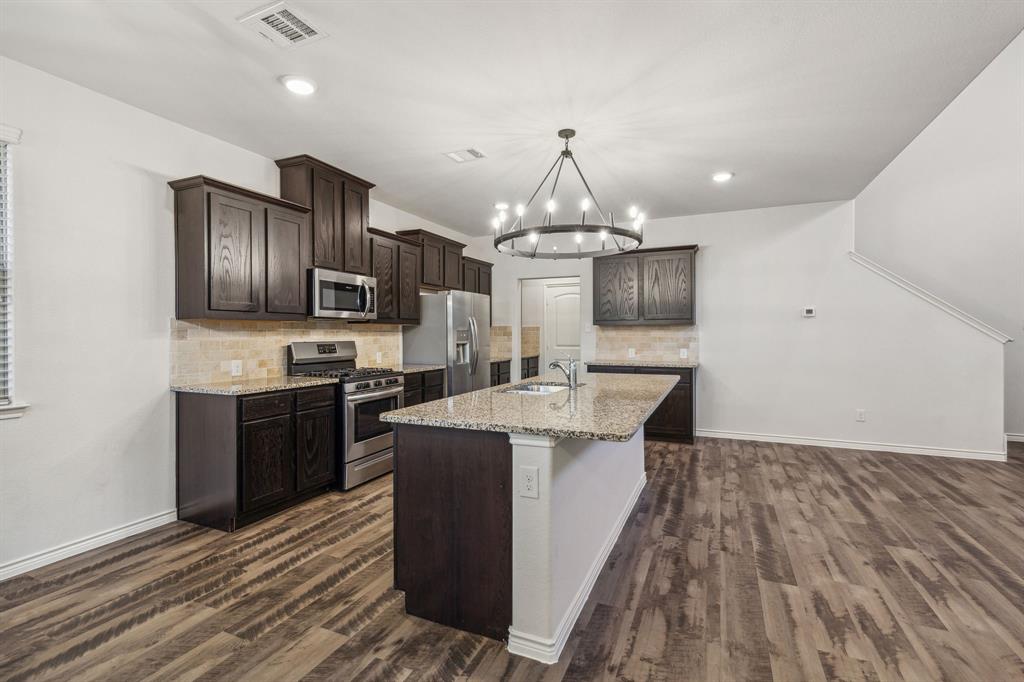 2160 Barx Drive Property Photo 2