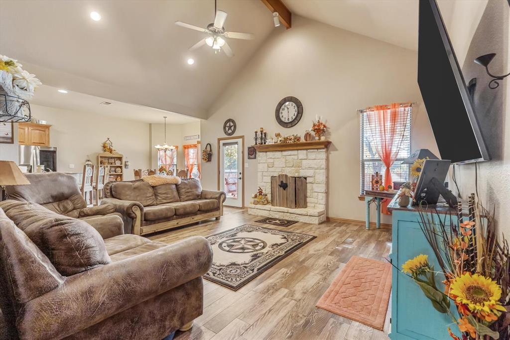 6601 Forest Oaks Court Property Photo 6