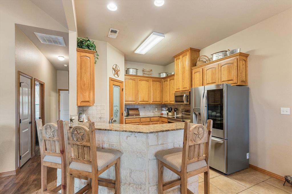 6601 Forest Oaks Court Property Photo 11