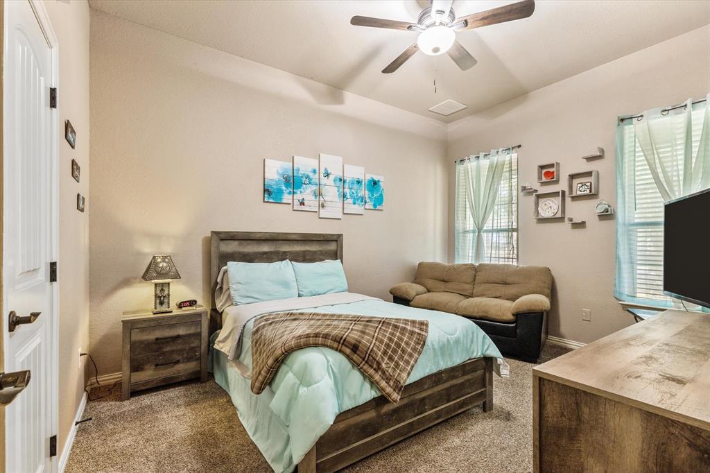 6601 Forest Oaks Court Property Photo 17