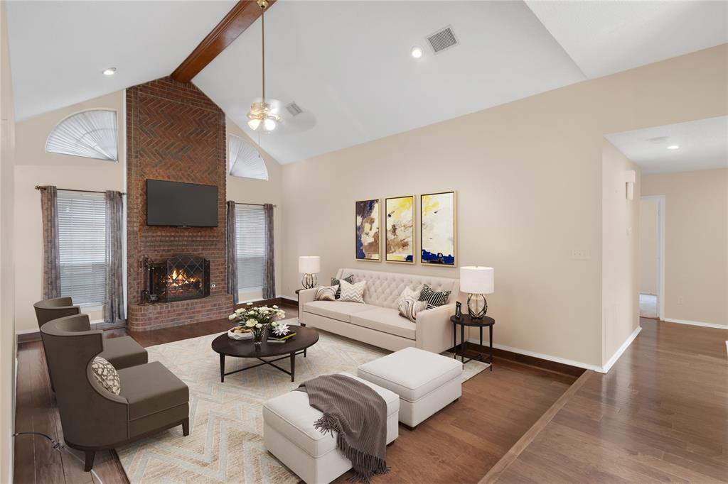 6401 Homewood Avenue Property Photo 3