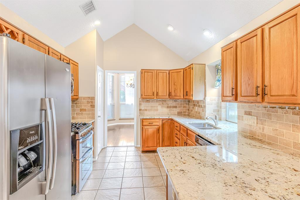6401 Homewood Avenue Property Photo 8
