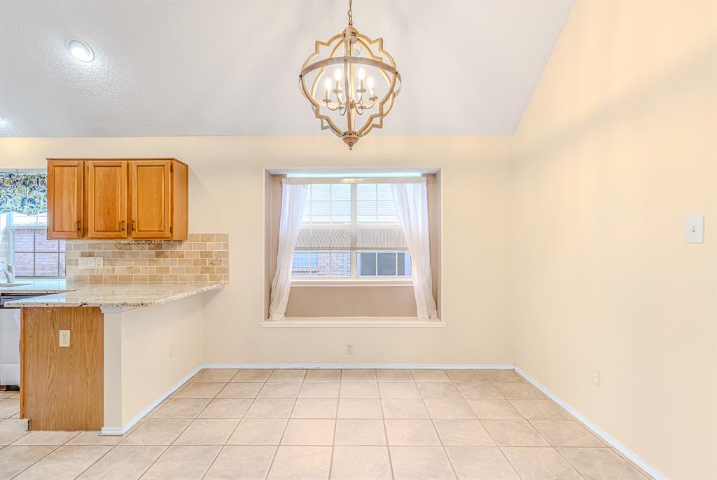 6401 Homewood Avenue Property Photo 9