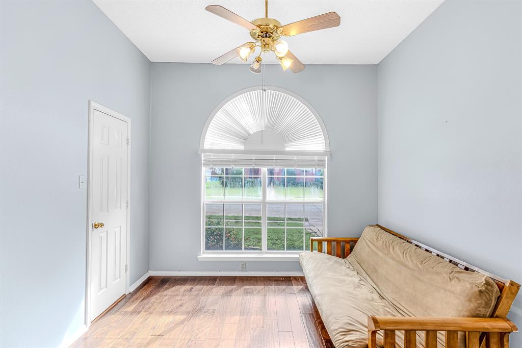 6401 Homewood Avenue Property Photo 12
