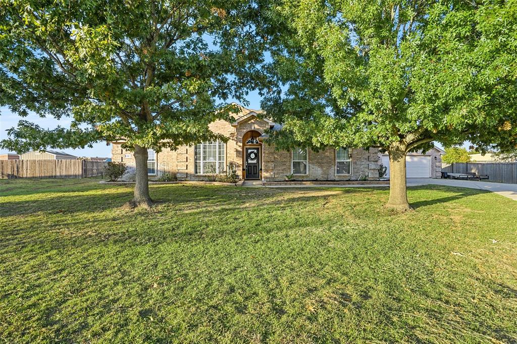 112 Langley Court Property Photo 1