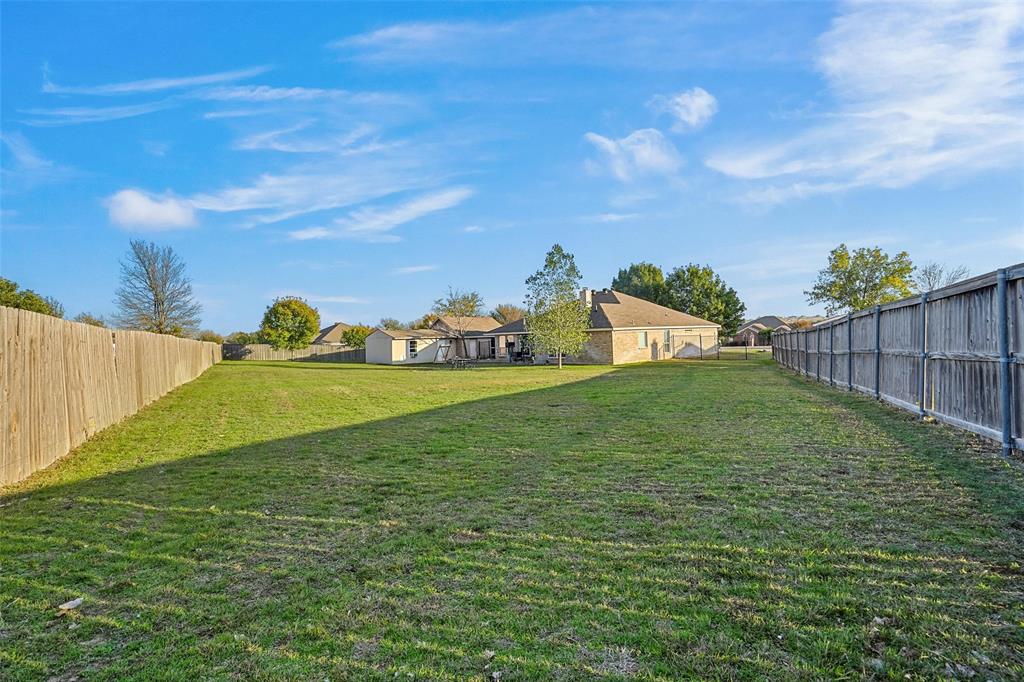 112 Langley Court Property Photo 18