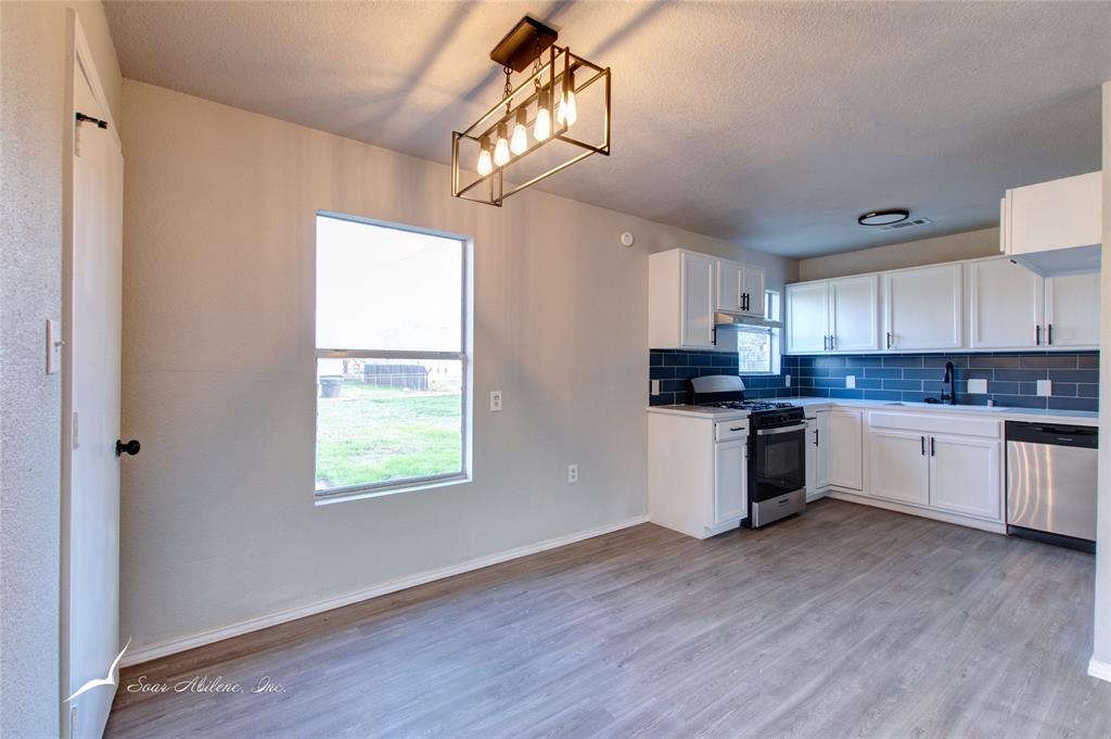 5410 Questa Drive Property Photo 10