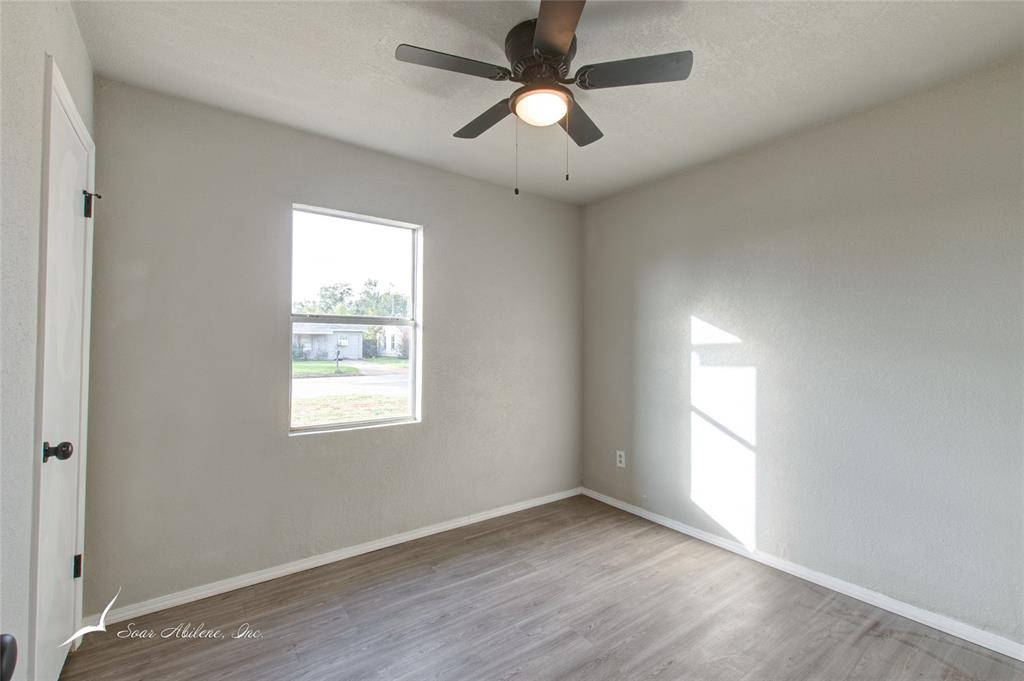 5410 Questa Drive Property Photo 27