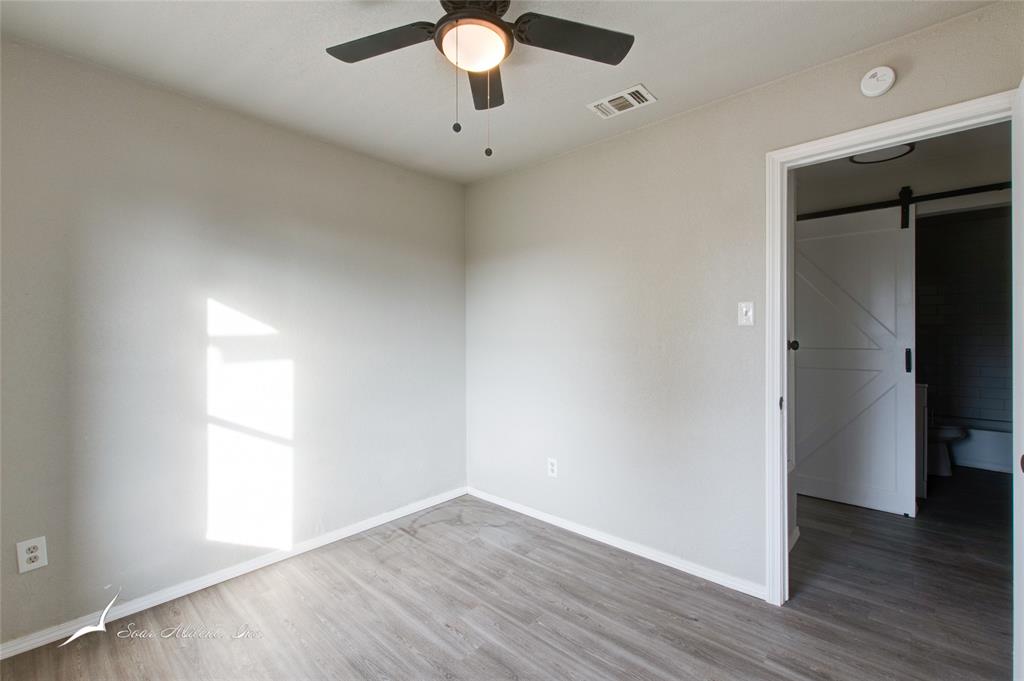 5410 Questa Drive Property Photo 28