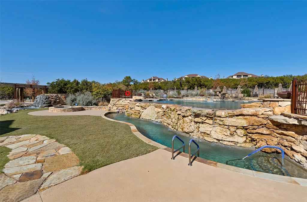 1111 Limestone Property Photo 10