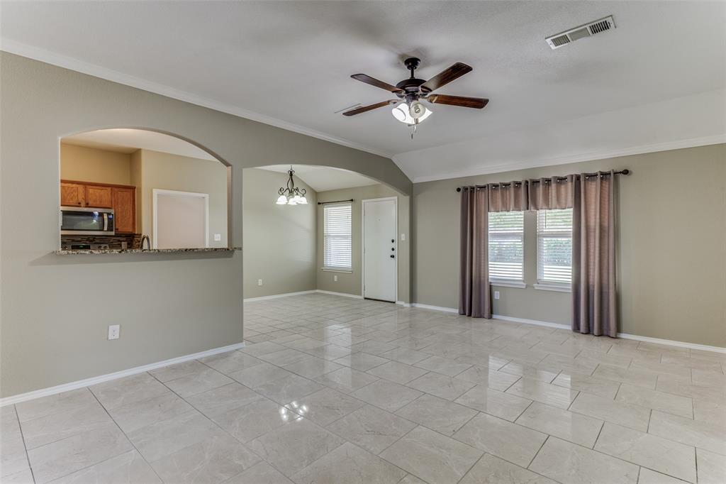 8144 Hulen Park Circle Property Photo 3
